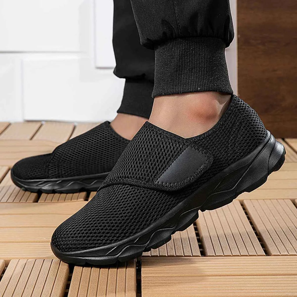 New Casual Orthopedics Wide Feet Swollen Shoes Thumb Eversion Adjusting Soft Comfortable Diabetic Shoe Walking Shoes (All BLACK)