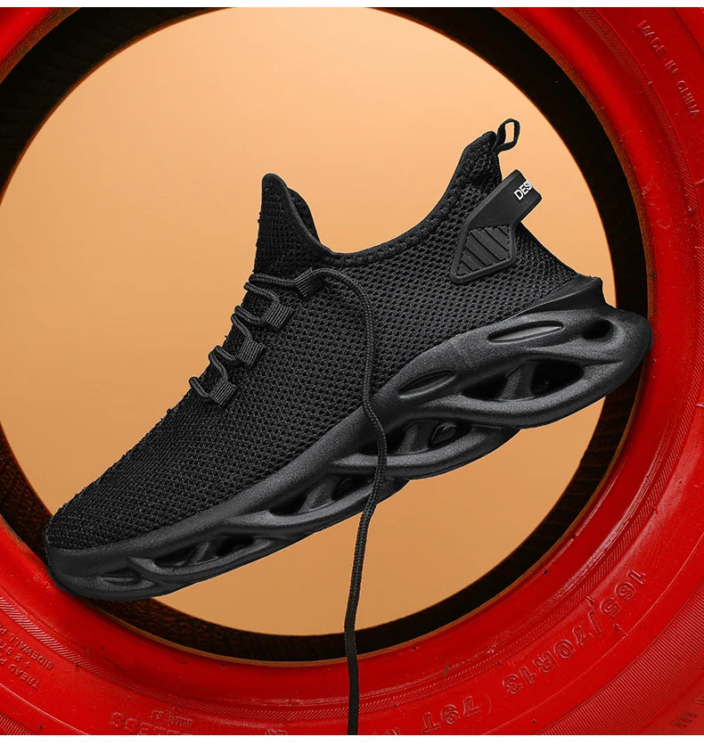 Men Casual Sports Shoes Breathable Lightweight Sneakers Outdoor Mesh Black Running Shoes Athletic Jogging Tennis Walking Shoes
