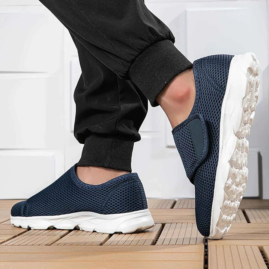New Casual Orthopedics Wide Feet Swollen Shoes Thumb Eversion Adjusting Soft Comfortable Diabetic Shoe Walking Shoes (All BLACK)