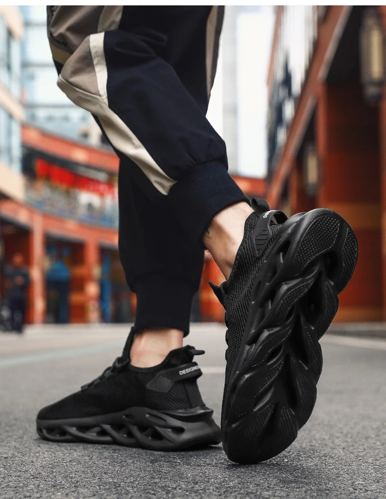 Men Casual Sports Shoes Breathable Lightweight Sneakers Outdoor Mesh Black Running Shoes Athletic Jogging Tennis Walking Shoes